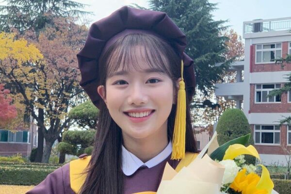 naeun april extraordinary you sub indo