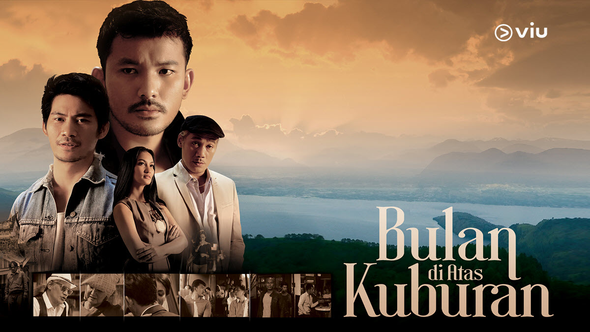 film bulan di atas kuburan viu