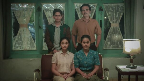 nonton streaming / download kafir: bersekutu dengan setan di viu