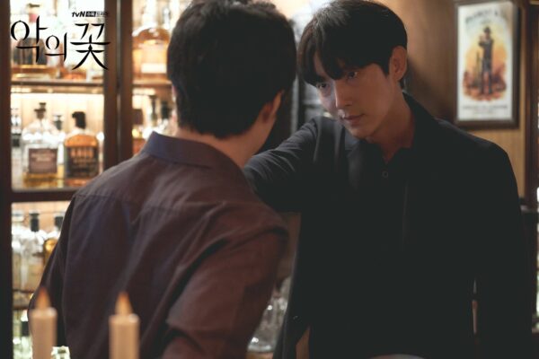 nonton streaming download drakorindo flower of evil sub indo viu