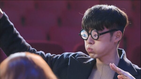 nonton streaming atau download hyde, jekyll, me episode 4 sub indo viu
