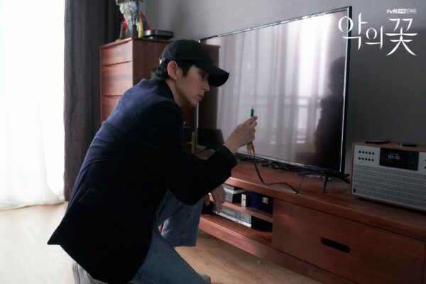 nonton streaming download drakorindo flower of evil sub indo viu