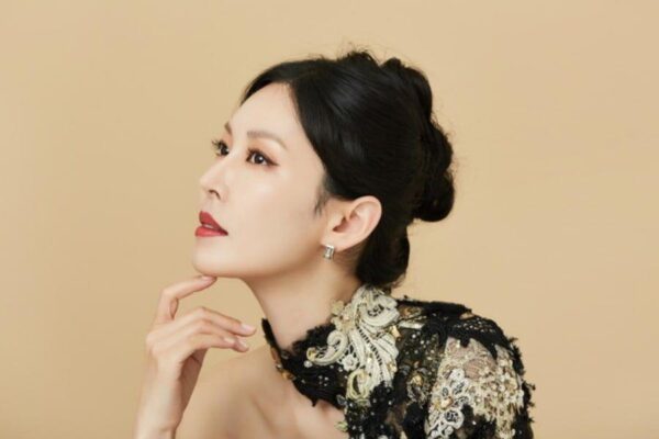 nonton atau download drama korea penthouse: war in life sub indo viu