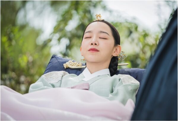 nonton streaming download drakorindo Mr. Queen sub indo viu