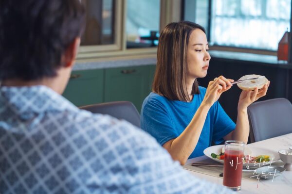 nonton streaming atau download cheat on me if you can episode 10 sub indo viu