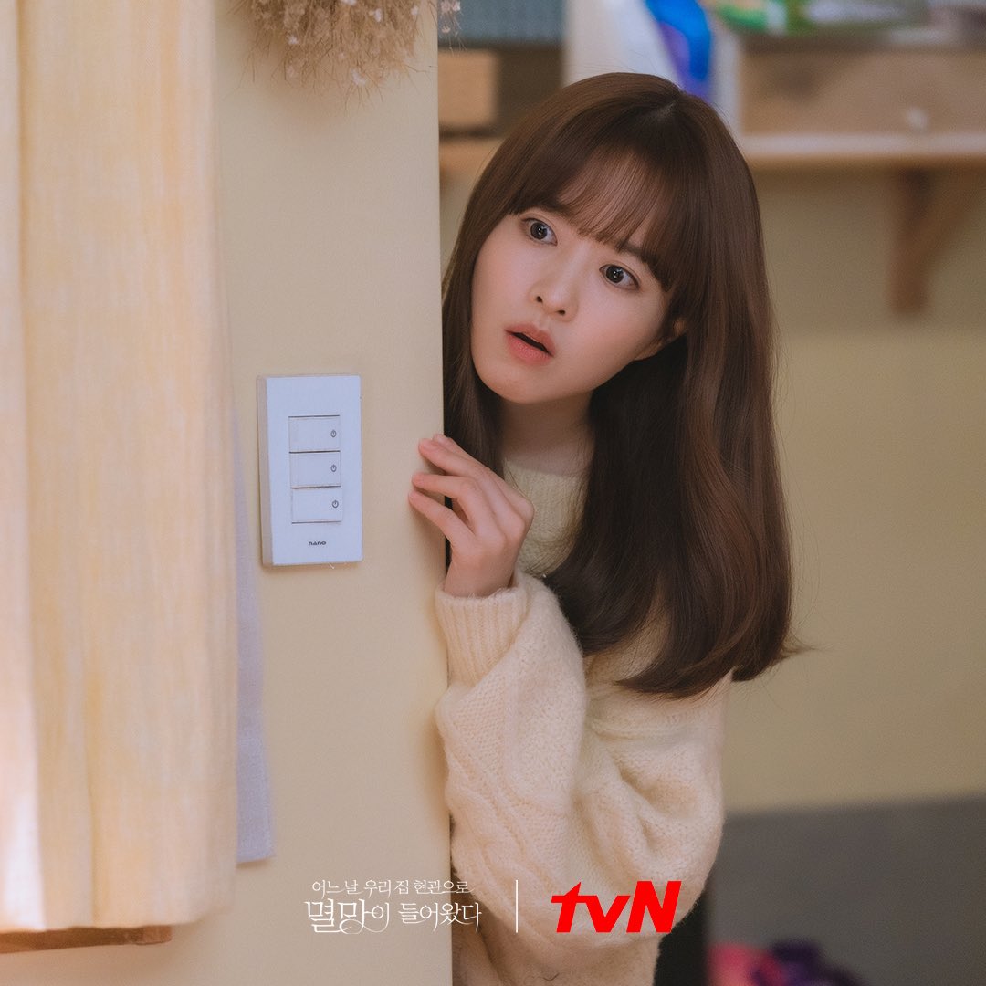 nonton streaming download drakorindo viu original doom at your service sub indo viu