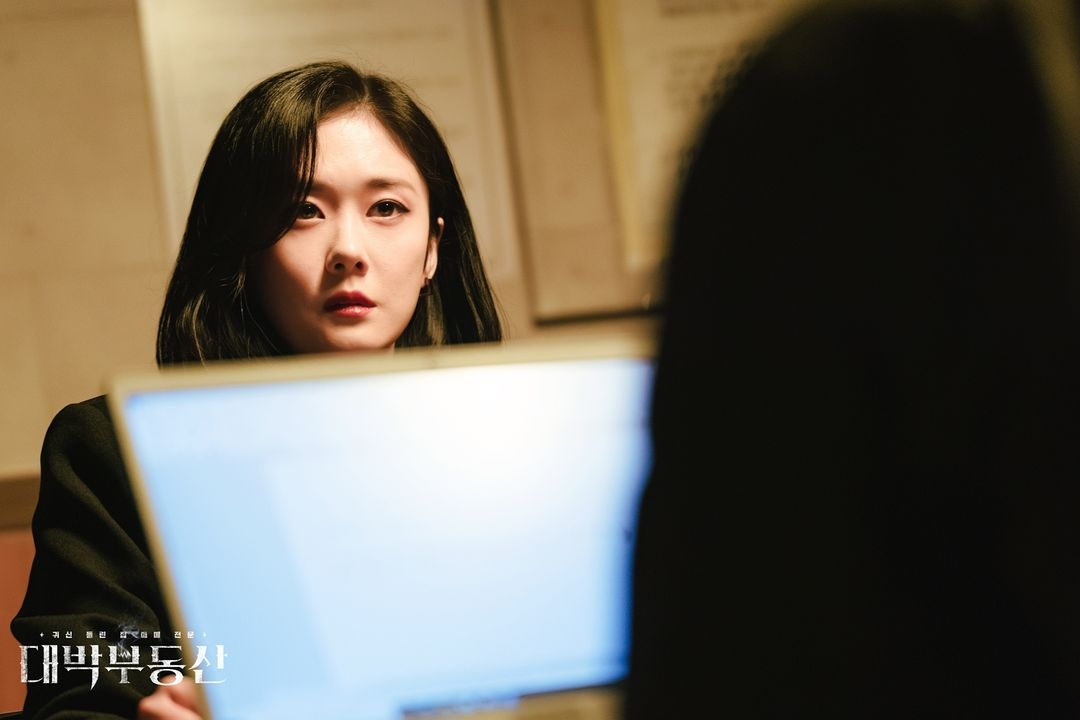 nonton streaming download drakorindo sell your haunted house sub indo viu