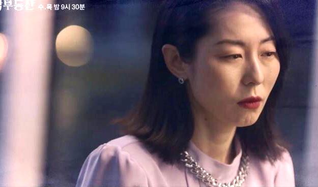 nonton streaming download drakorindo sell your haunted house sub indo viu