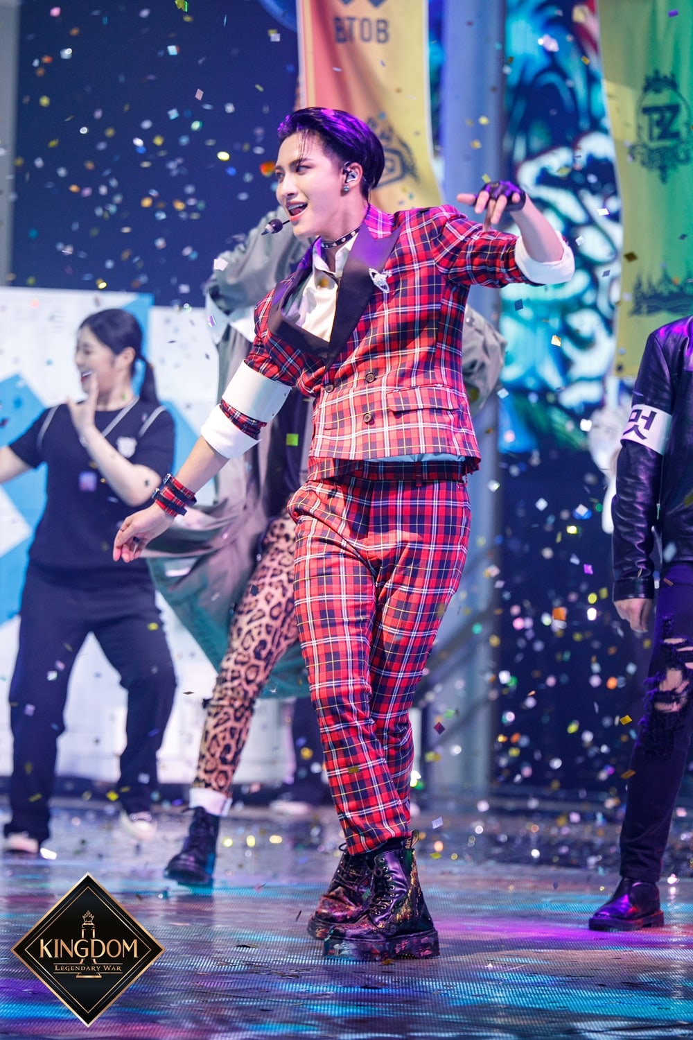 nonton streaming atau download kshow kingdom: legendary war sub indo viu