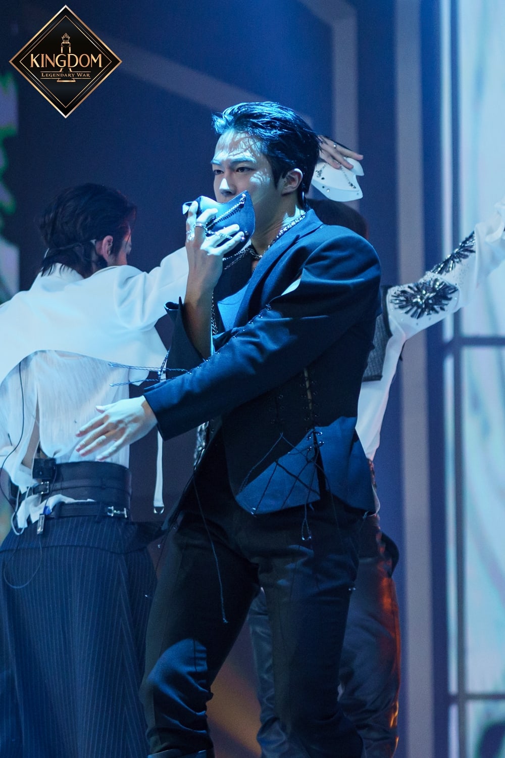 nonton streaming atau download kshow kingdom: legendary war sub indo viu