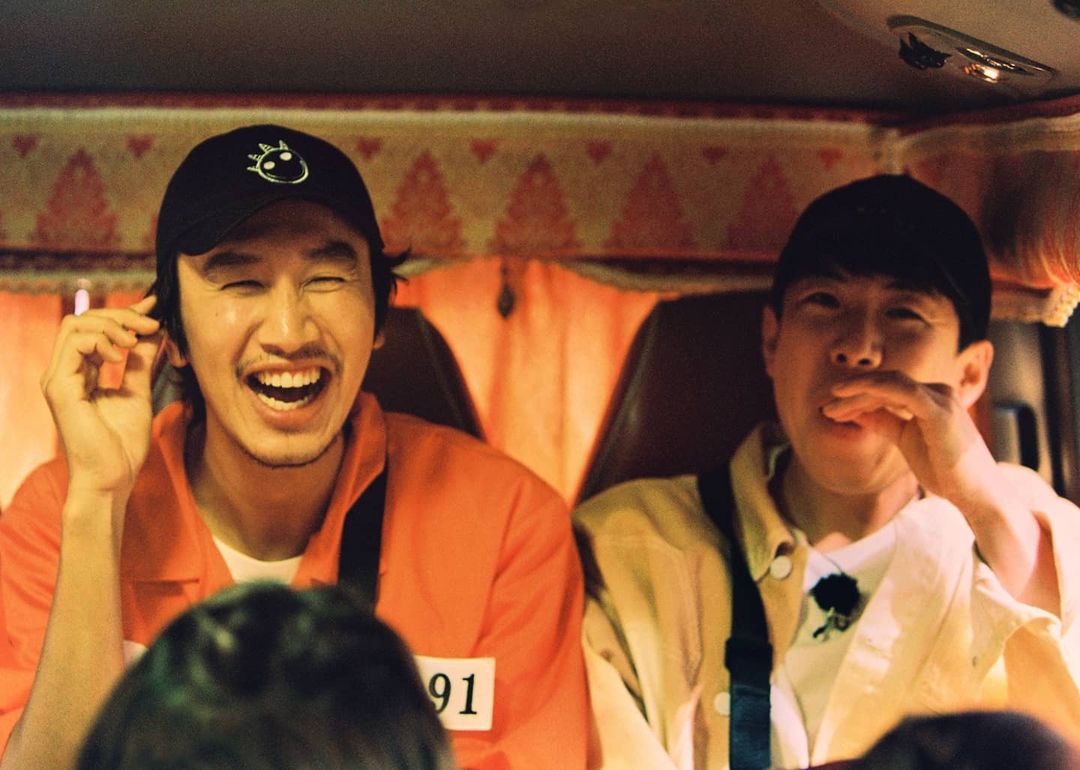lee kwang soo, nonton streaming download drakorindo kshow running man sub indo viu