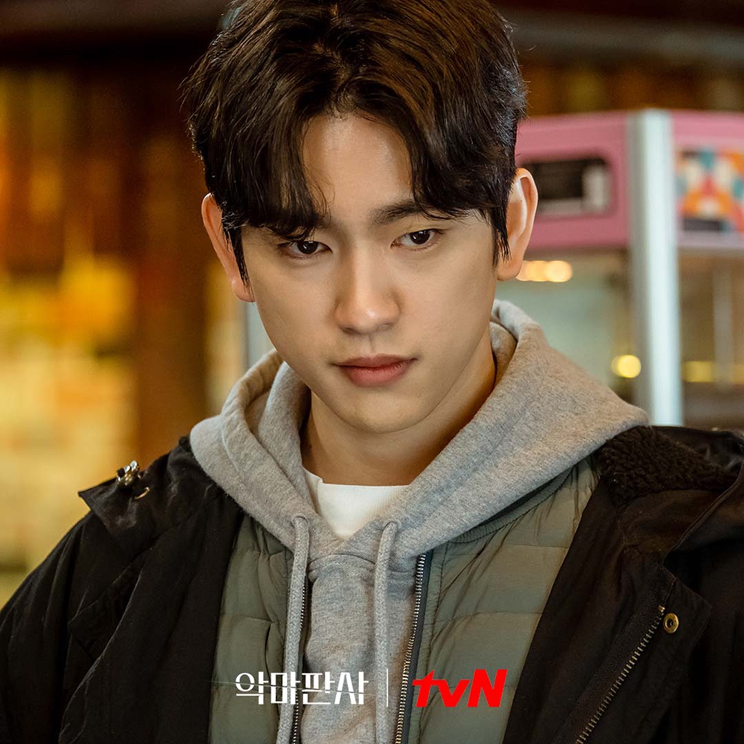 nonton streaming atau download drama korea the devil judge sub indo viu
