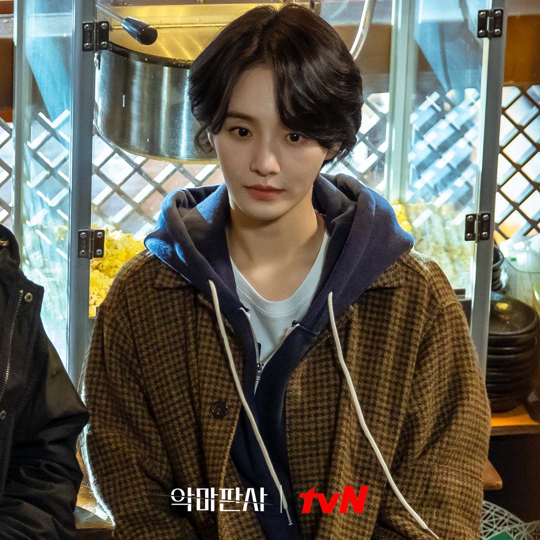 nonton streaming atau download drama korea the devil judge sub indo viu