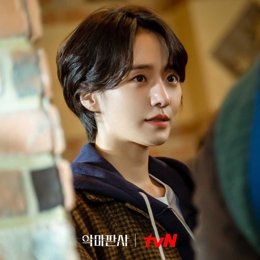 nonton streaming atau download drama korea the devil judge sub indo viu