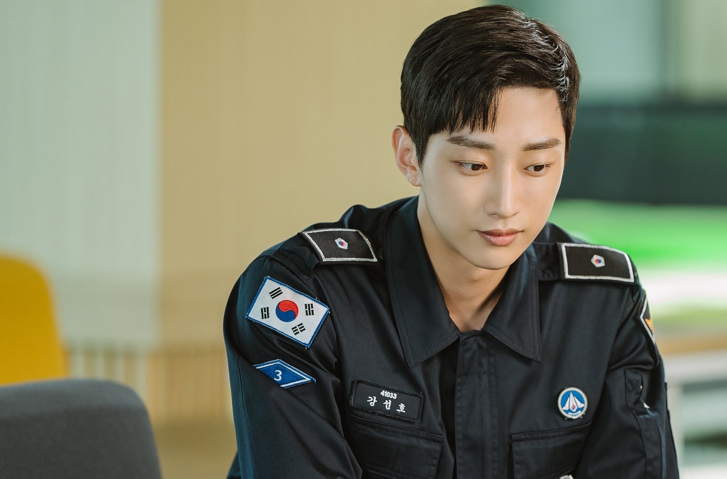 jinyoung, nonton streaming download drakorindo police university sub indo viu