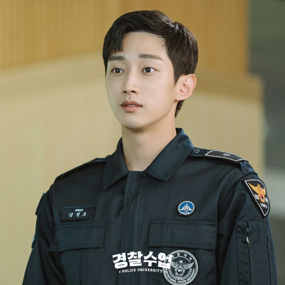 jinyoung, nonton streaming download drakorindo police university sub indo viu