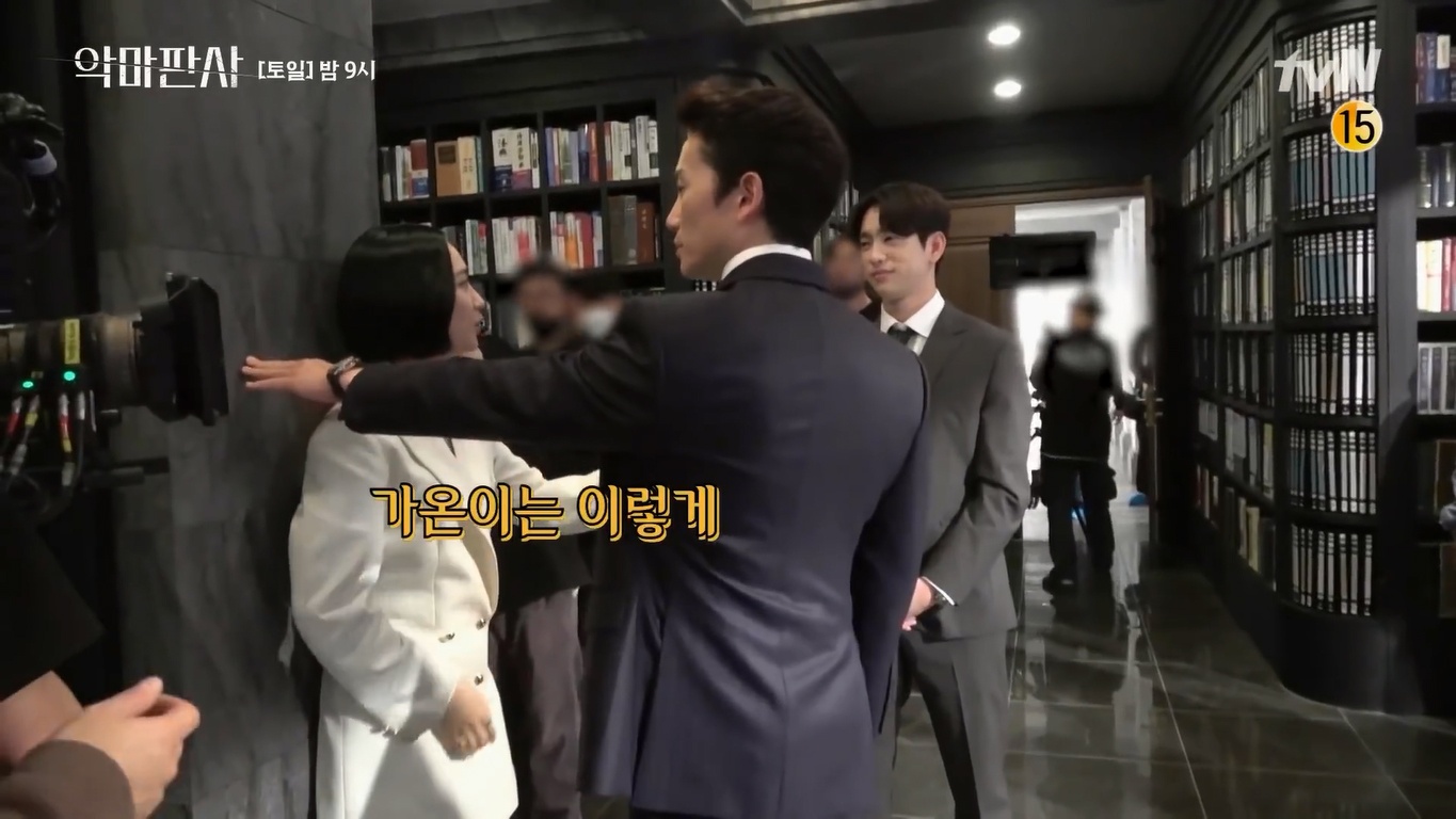 nonton streaming atau download drama korea the devil judge sub indo viu