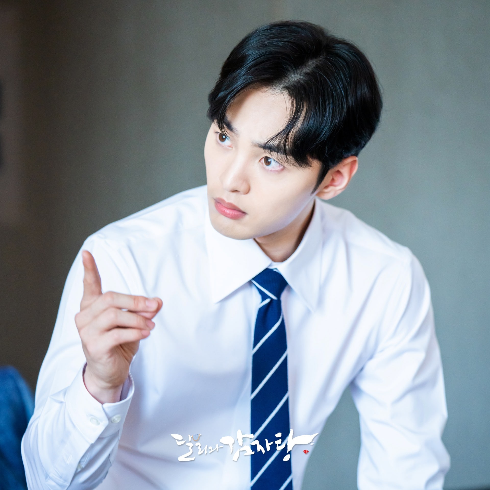 nonton streaming atau download drama korea dali and cocky prince sub indo viu