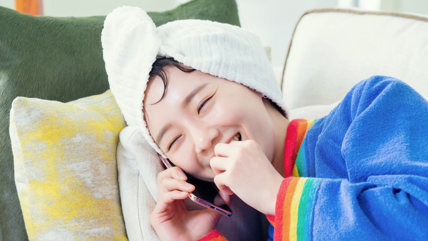 nonton streaming atau download drama korea dali and cocky prince sub indo viu