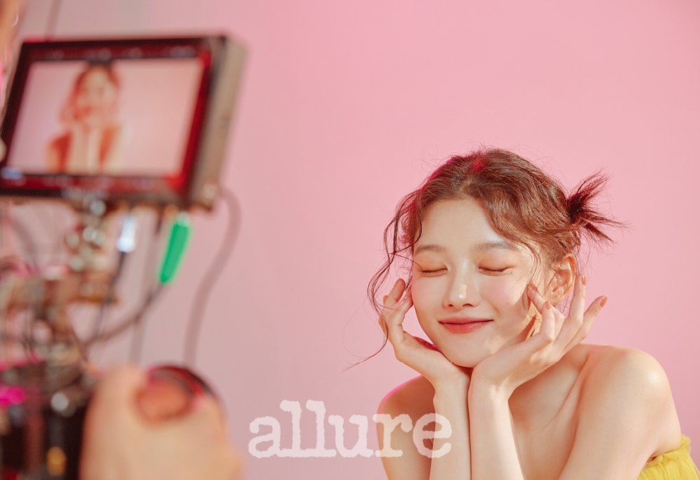 kim yoo jung, nonton streaming download drakorindo viu original lovers of the red sky sub indo viu