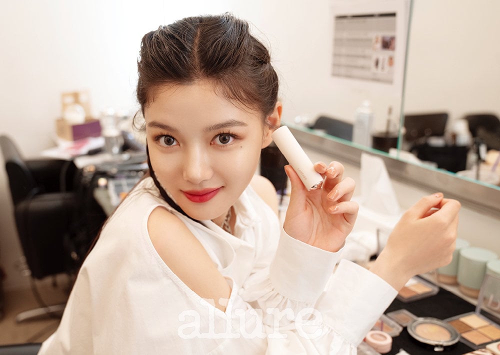 kim yoo jung, nonton streaming download drakorindo viu original lovers of the red sky sub indo viu