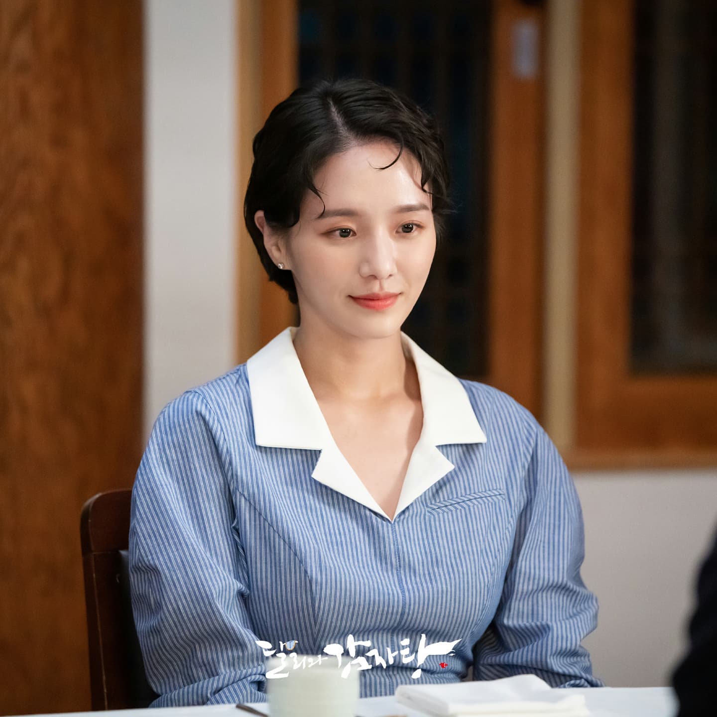 nonton streaming download drakorindo dali and cocky prince sub indo viu