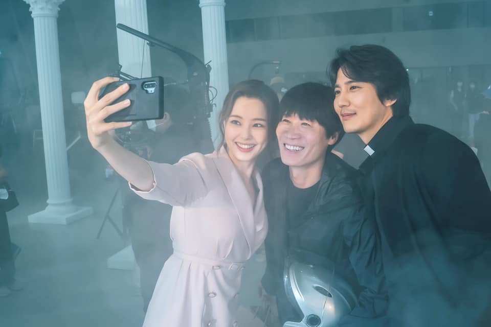 nonton streaming download drakorindo one the woman sub indo viu
