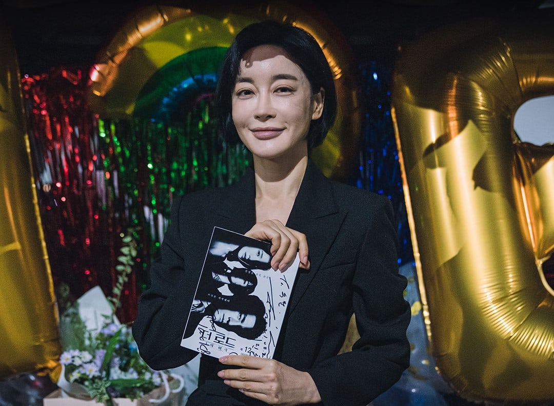 nonton streaming atau download drama korea the road: the tragedy of one sub indo viu