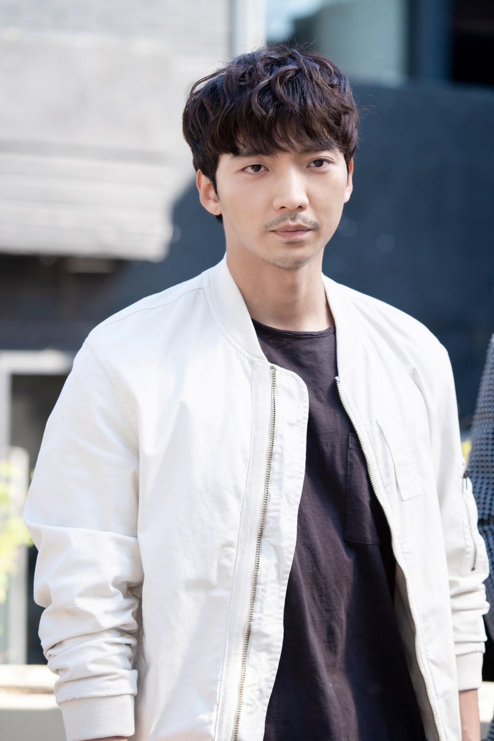 hwang hee, nonton streaming download drakoindo dali and the cocky prince sub indo viu