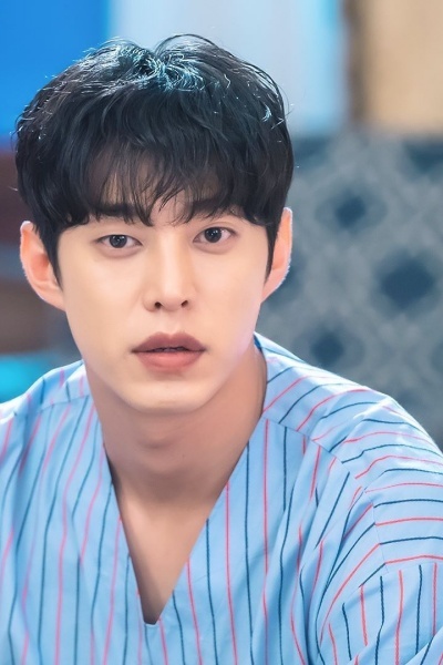 nonton streaming download drakorindo on the woman sub indo viu