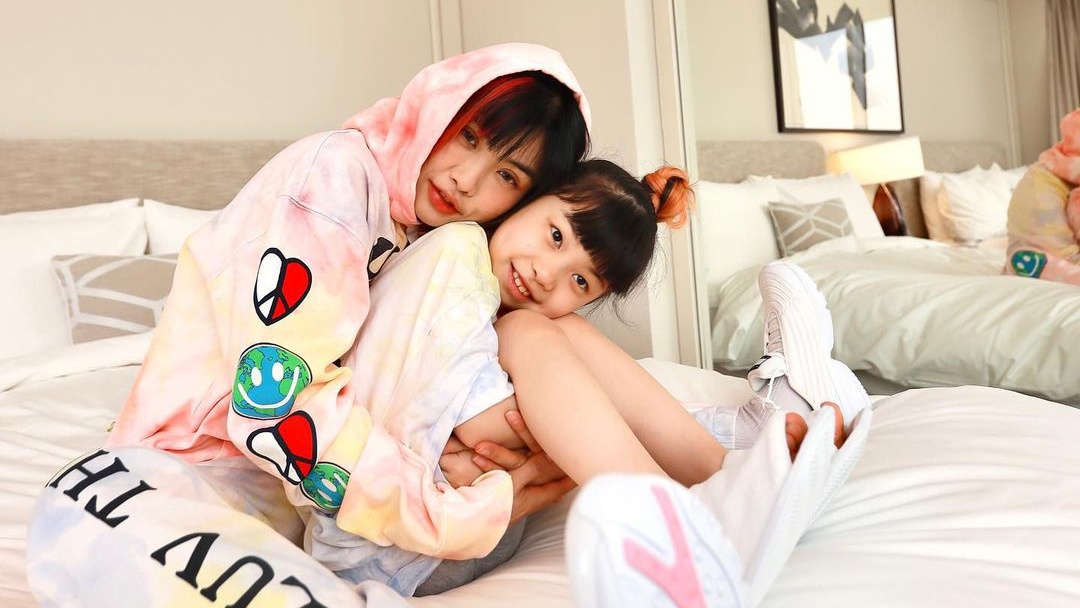 nonton streaming atau download kshow street woman fighter sub indo viu