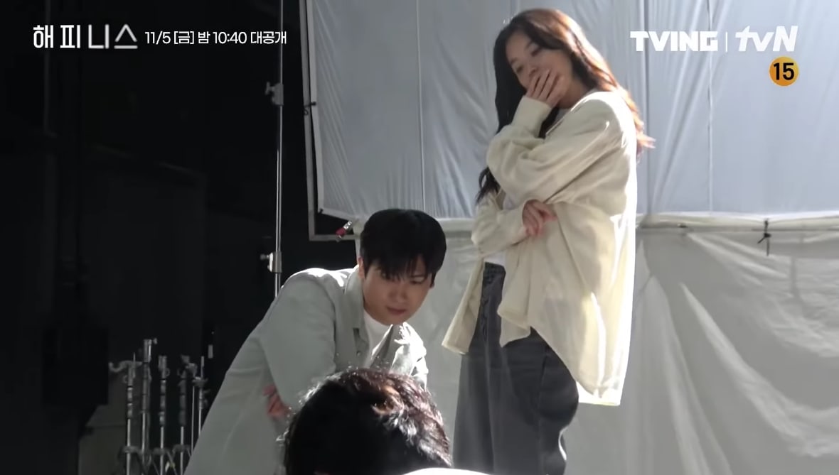 nonton streaming atau download drama korea happiness sub indo viu