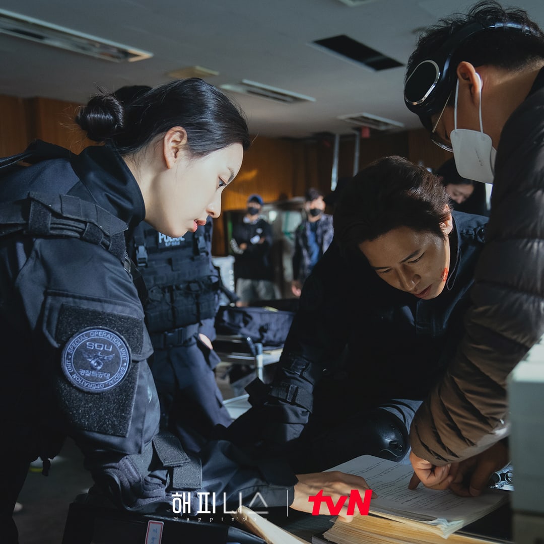 nonton streaming atau download drama korea happiness sub indo viu