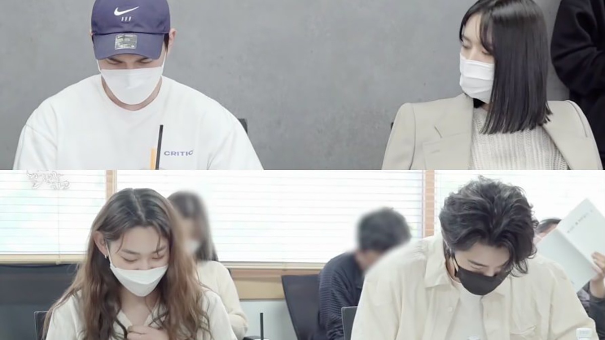 BTS When Flowers Bloom, I Think of the Moon Momen Pembacaan Naskah