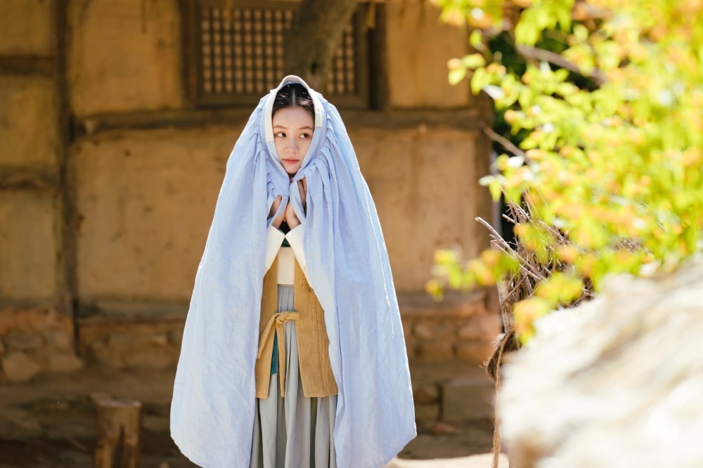 Potret Kerja Keras Hyeri Demi Keluarga di When Flowers Bloom, I Think