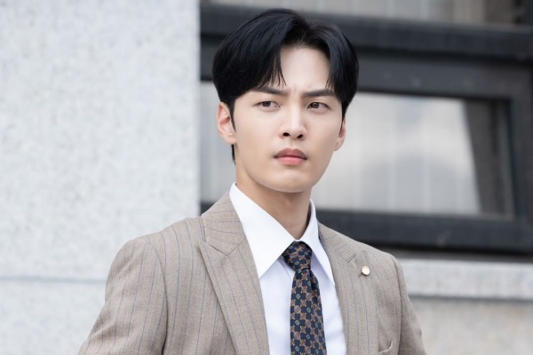 nonton streaming atau download drama korea dali and cocky prince sub indo viu