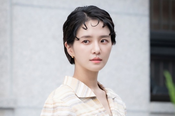 nonton streaming atau download drama korea dali and cocky prince sub indo viu