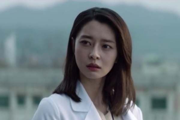 nonton streaming download drakorindo love in trouble (suspicious partner) sub indo viu