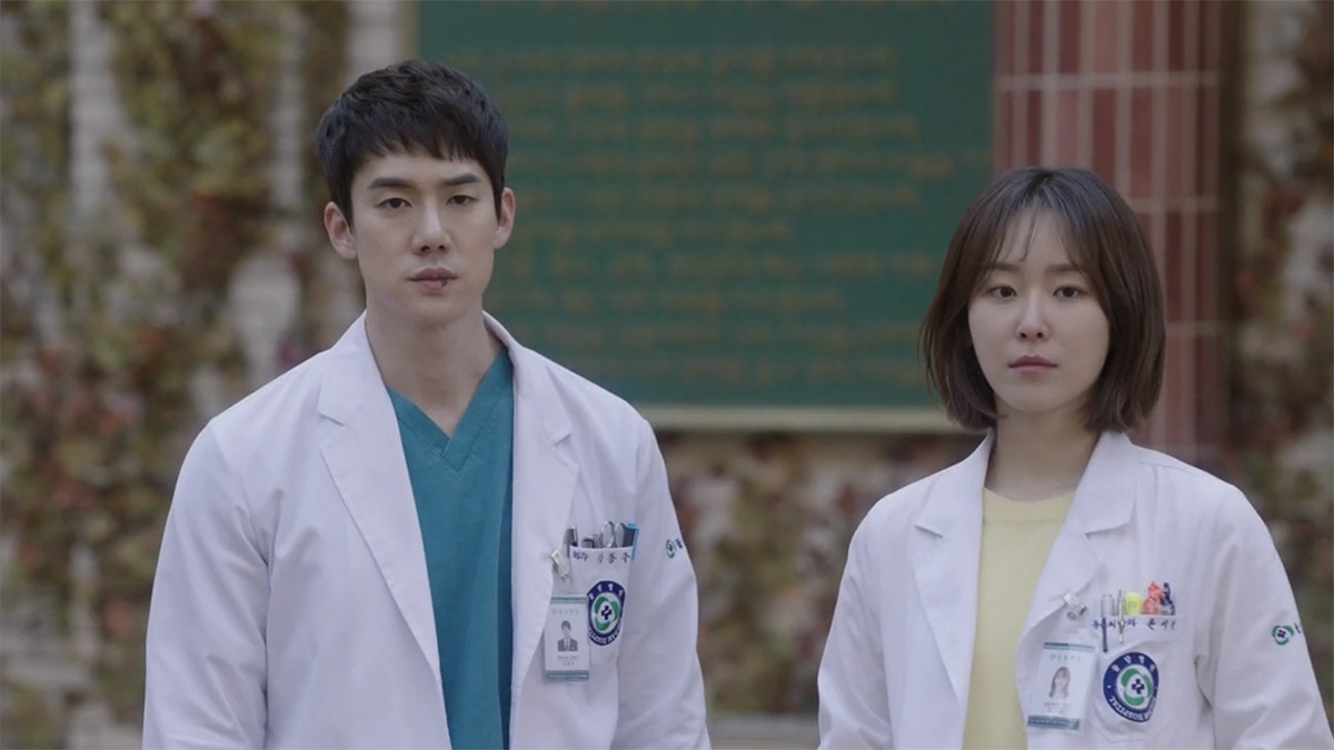 nonton streaming download drakorindo dr romantic season 1 (romantic doctor, teacher kim season 1) sub indo viu