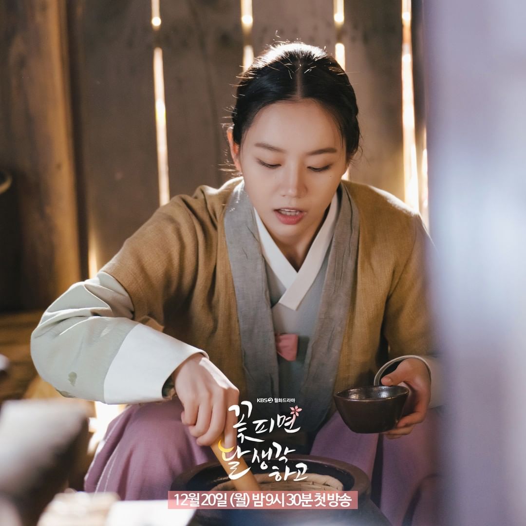 nonton streaming download drakorindo moonshine (when flowers bloom, I think of the moon) sub indo viu