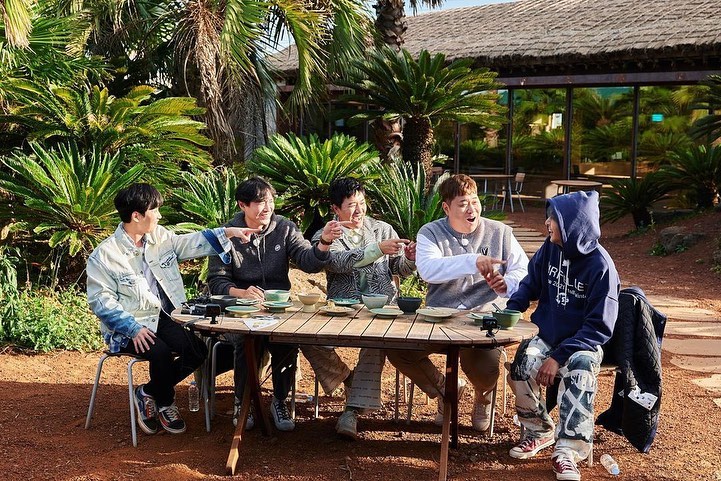 nonton streaming download drakorindo 2 days 1 night season 4 sub indo viu