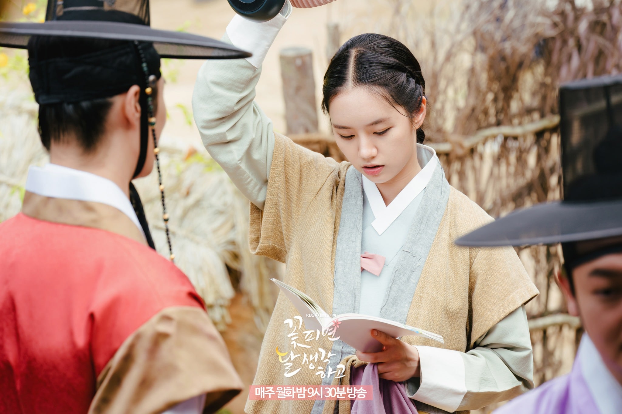 nonton streaming download moonshine sub indo viu