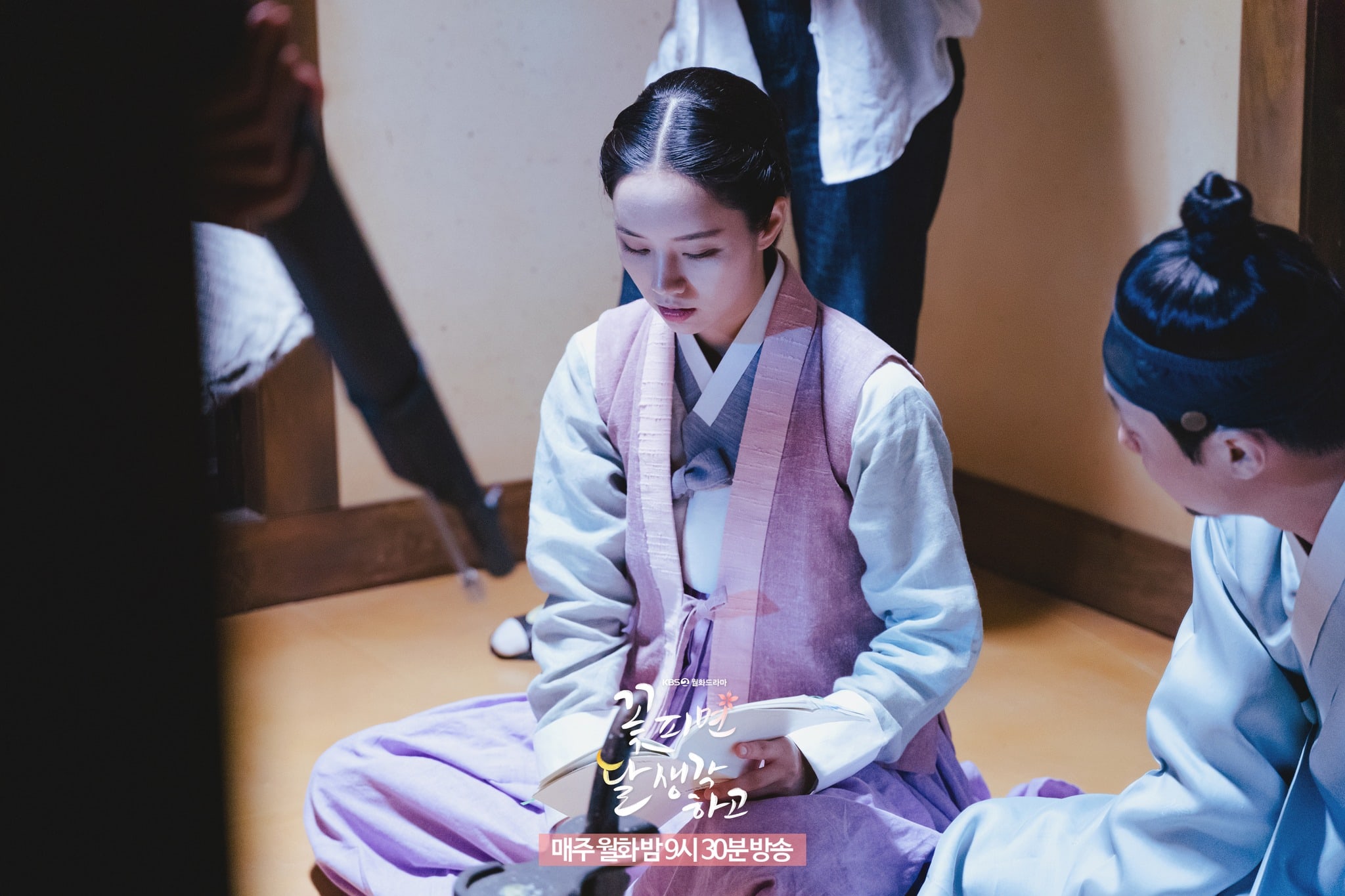 nonton streaming download moonshine sub indo viu