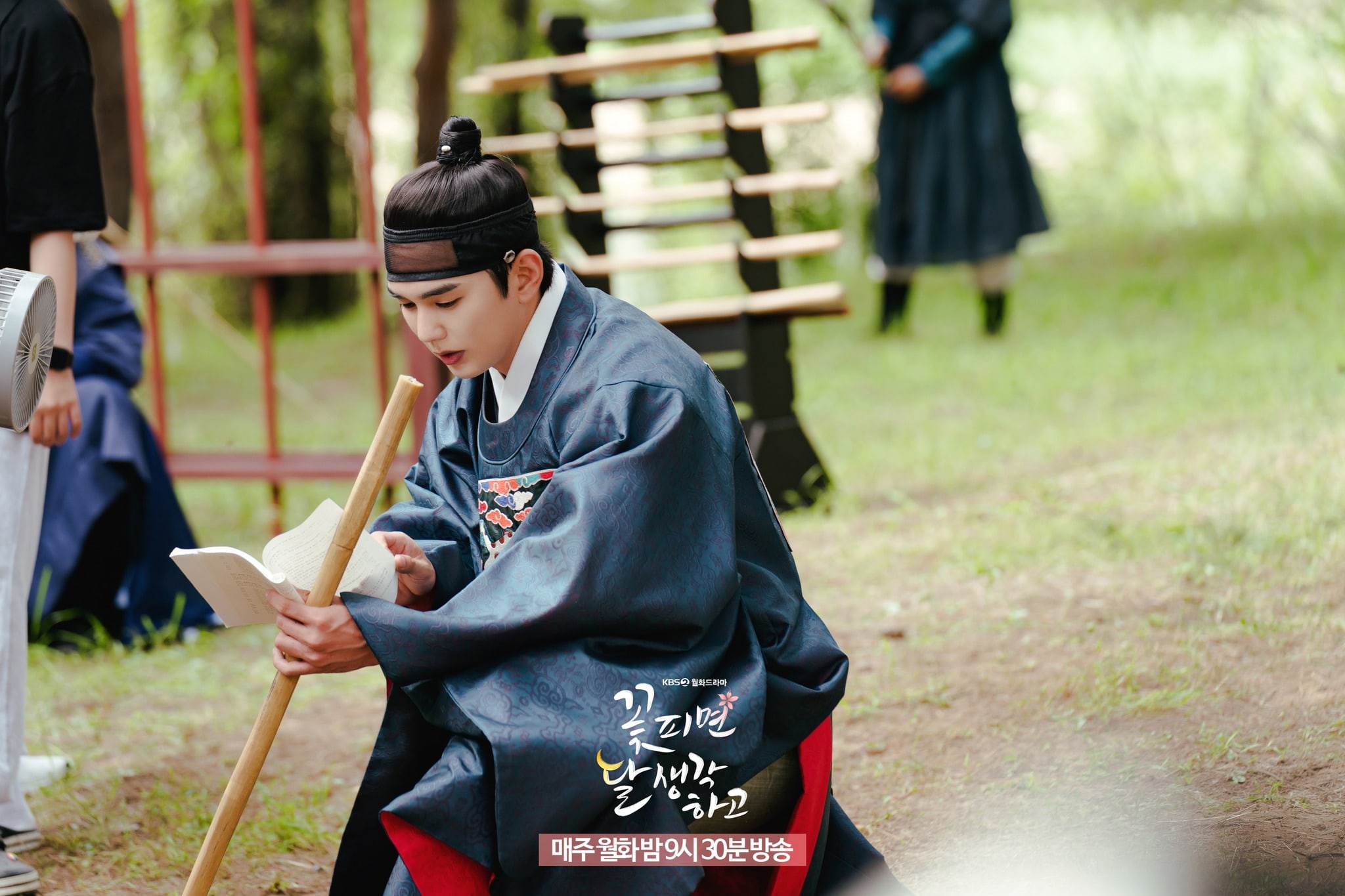 nonton streaming download moonshine sub indo viu