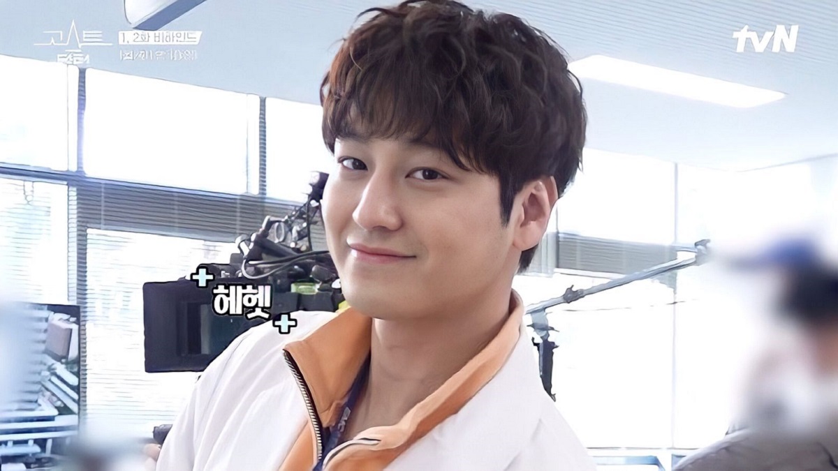 nonton streaming download drakorindo ghost doctor sub indo viu