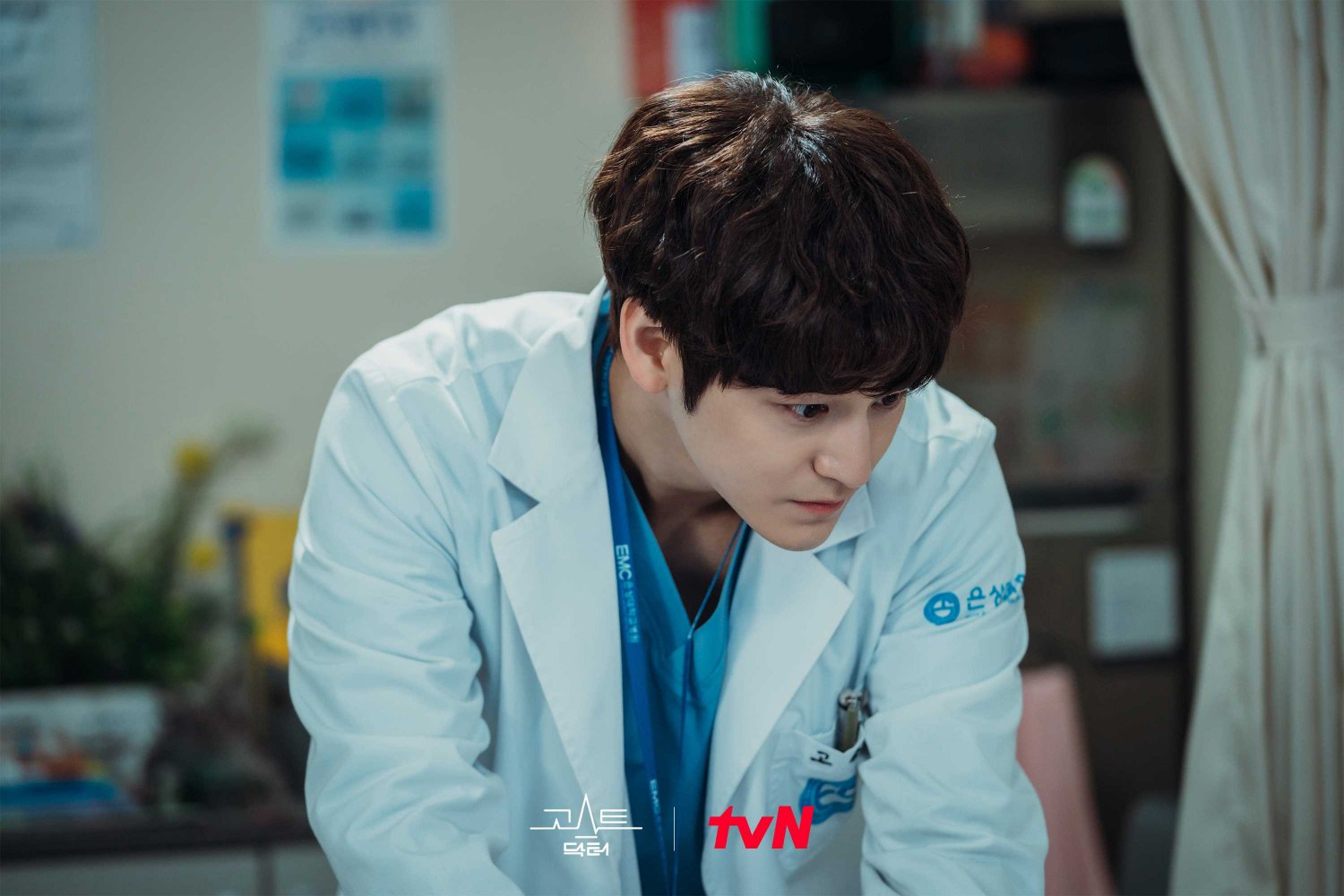 nonton streaming download drakorindo ghost doctor sub indo viu