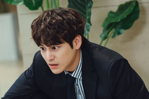 nonton streaming download drakorindo ghost doctor sub indo viu