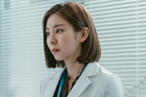 nonton streaming download drakorindo ghost doctor sub indo viu