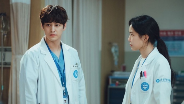 nonton streaming download drakorindo ghost doctor sub indo viu