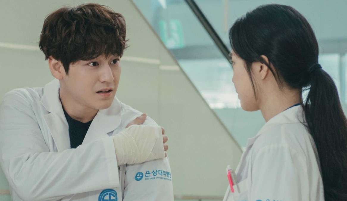 nonton streaming download drakorindo ghost doctor sub indo viu